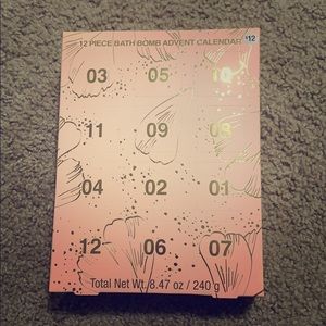 🔥12 piece bath bomb advent calendar